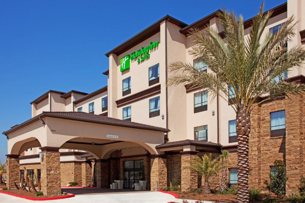 Holiday Inn Hotel & Suites Lake Charles South an IHG Hotel Main image 1